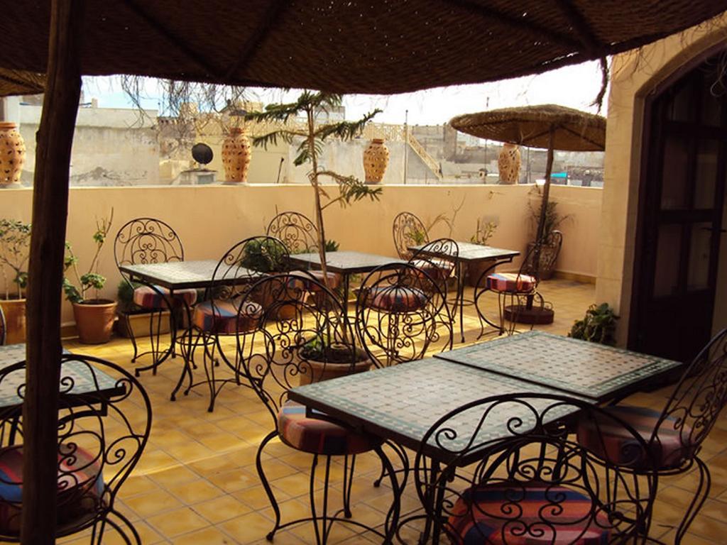 Riad Etoile D'에사우이라 외부 사진
