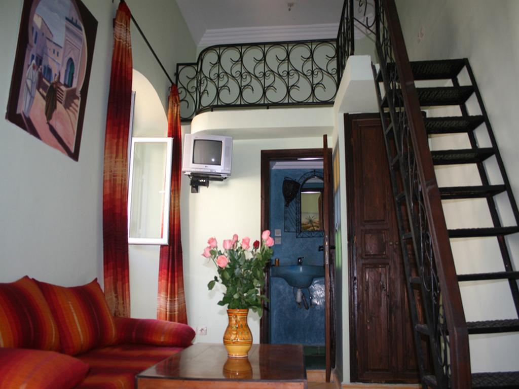 Riad Etoile D'에사우이라 외부 사진