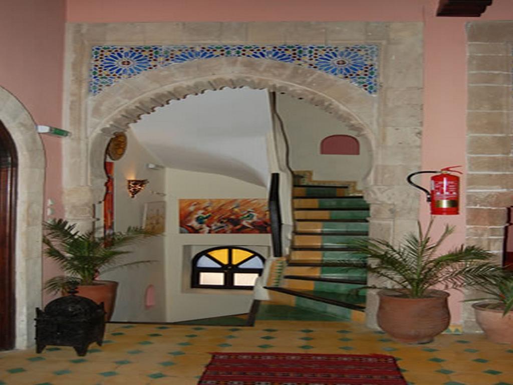 Riad Etoile D'에사우이라 외부 사진